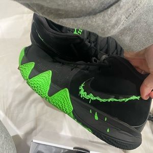 Nike kyrie 4